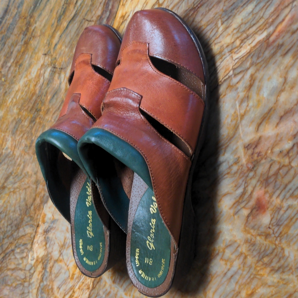 GLORIA VALDI Clogs-8M - Picture 2 of 7